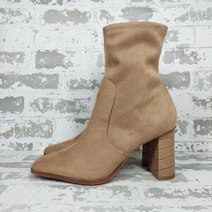 NEW Dolce Vita Petya Tan Brown Leather Block Heel Ankle Boots W97